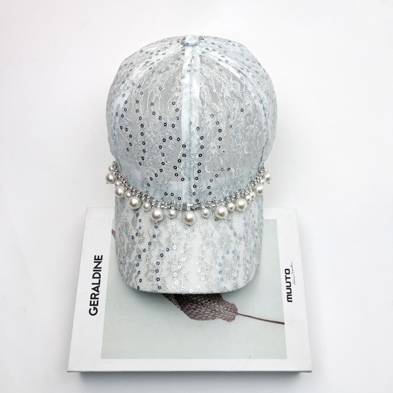 Women's Vacation Sweet Solid Color Chain Hollow Out Curved Eaves Baseball Cap display picture 7