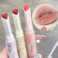 Gegebear愛の口紅の筆のビープ音の唇の鏡面の水の光の保湿は固体の唇の蜜の平価のリップクリームの学生を潤します。