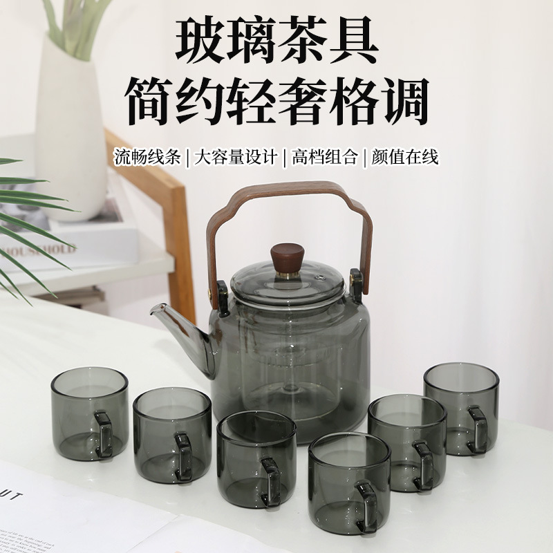 Glass teapot