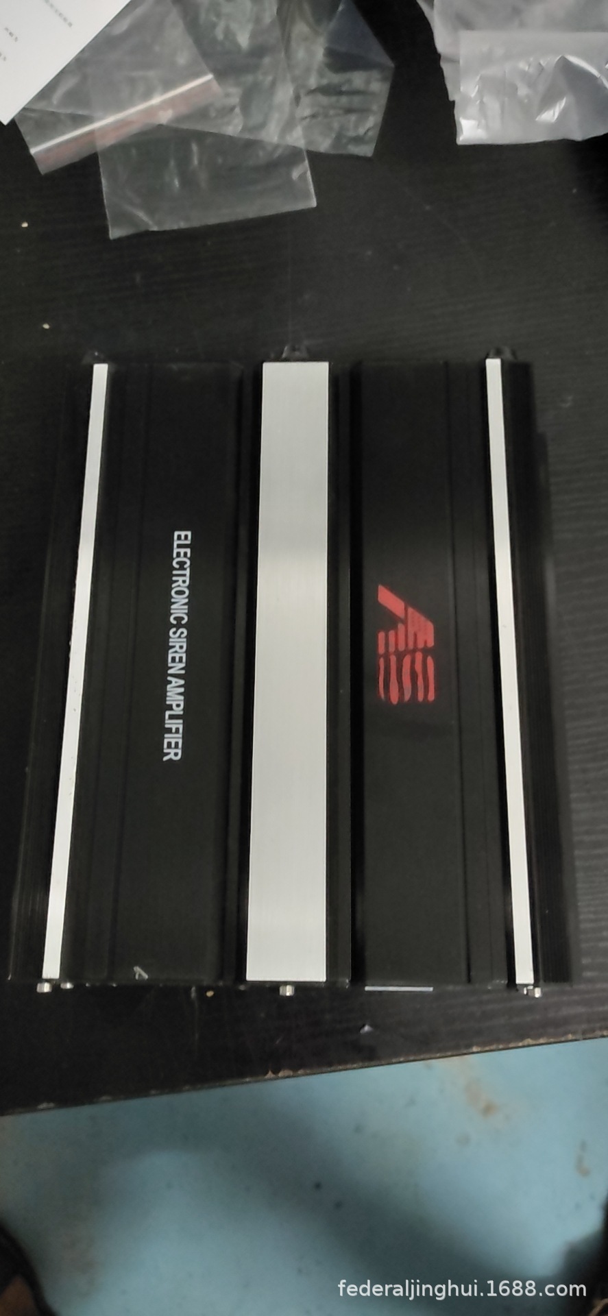 Car-mounted wireless siren amplifier, loudspeaker, high-frequency speaker, 600W alarm, A10R5 + octagonal speaker