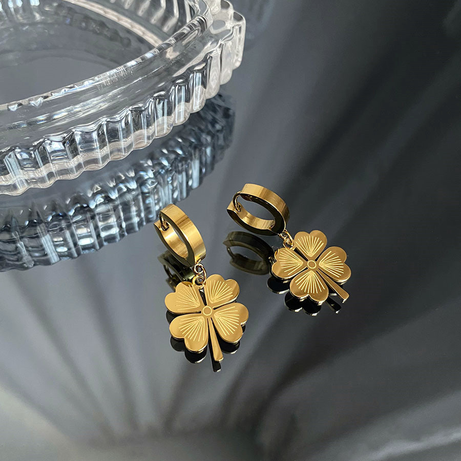 Edelstahl Kleeblatt Langkette Mit Diamanten Luxuriös Funkelnd_voghion.com
