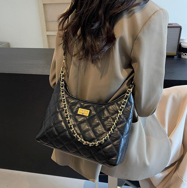 Popular ultra caliente fragrante estilo coreano bolso de brazo para mujeres 2024 nuevo estilo retro bolso de hombro de moda nicho bolso de mochila