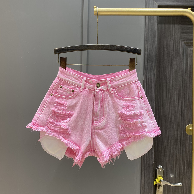 2026 Summer New High-Waisted Slimming Wide-Leg A-Line Hot Pants with a Unique Design, Ripped and Frayed Denim Shorts for Women 2026 Summer New High-Waisted Slimming Wide-Leg A-Line Hot Pants with a Unique Design, Ripped and Frayed Denim Shorts for Women