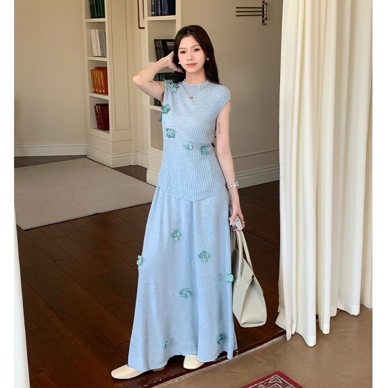 高品质新款设计感法式立体绣花针织背心上衣长款半身裙两件套装女|undefined