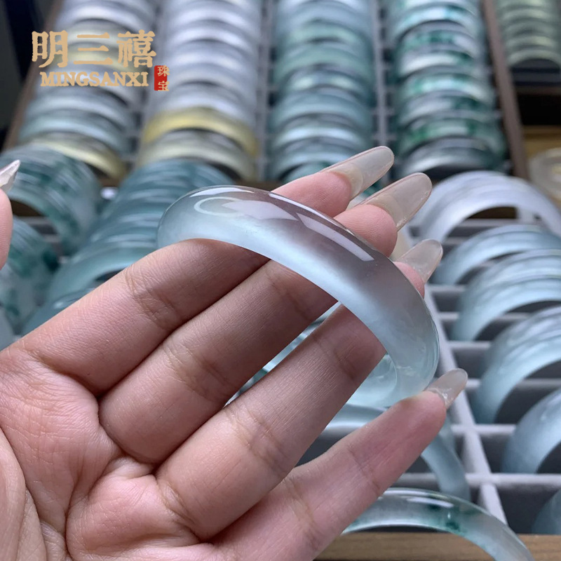 High ice natural positive ring jade bracelet jade bracelet quartzite jade sky blue bracelet azure frozen water jade
