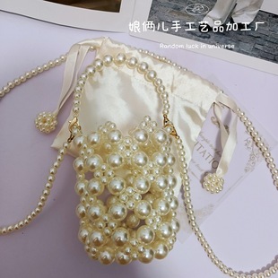 �AͲ������ֹ�����������Ӱ�б������С��insС���L���ƾ���Ů