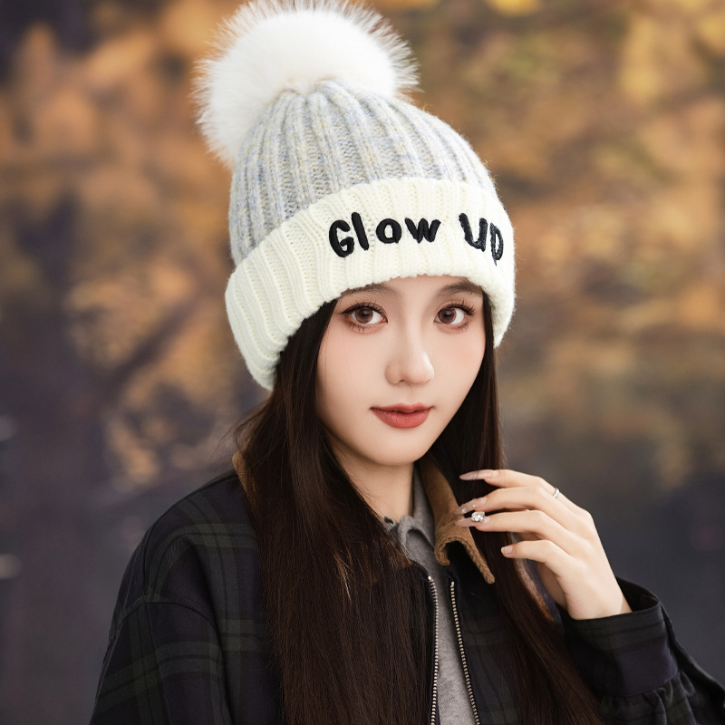 Gorro de lana de punto con bordado de letras inglesas, versátil, bonito y cálido, ideal para otoño e invierno. Con pompón. Estilo coreano._voghion.com