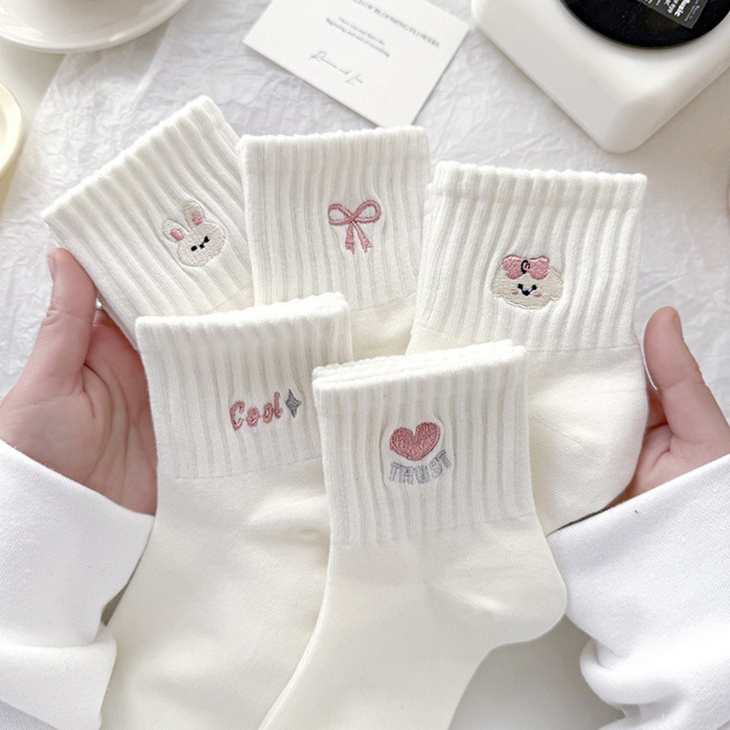 White Socks for Women, Autumn and Winter Mid-Calf Socks, Trendy Korean and Japanese Cartoon Rabbit College Style Short Socks for Autumn