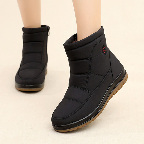 Winter thickened and velvet warm and waterproof mid-calf snow boots for women, anti-slip flat soles, middle-aged and elderly short boots, mother's cotton shoes
