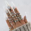 Серебристый