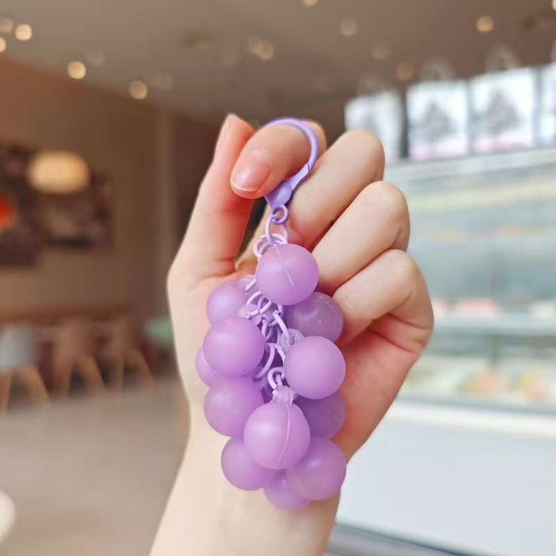 クリエイティブローズブドウビーズペンダントキーホルダーアクセサリー学生バッグ装飾キーデコレーションペンダントインターネット有名人バッチ|undefined