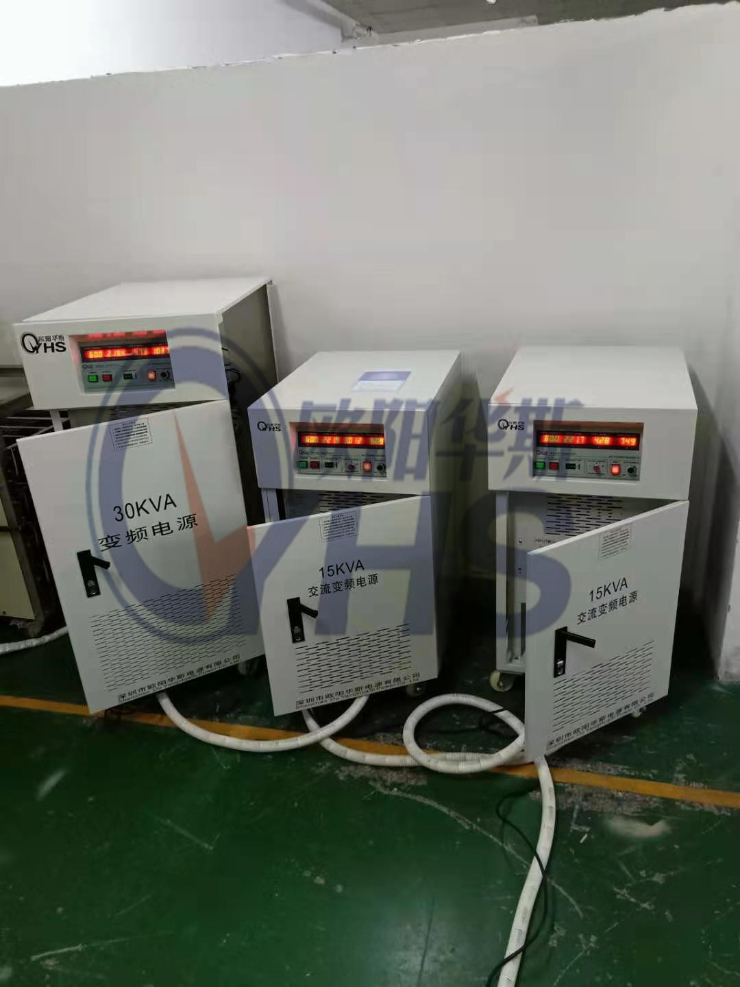 ŷ����˹Ʒ�ƶ�̨����15KVA��Ƶ��Դ�����ɶ���30KVA��Ƶ��Դ