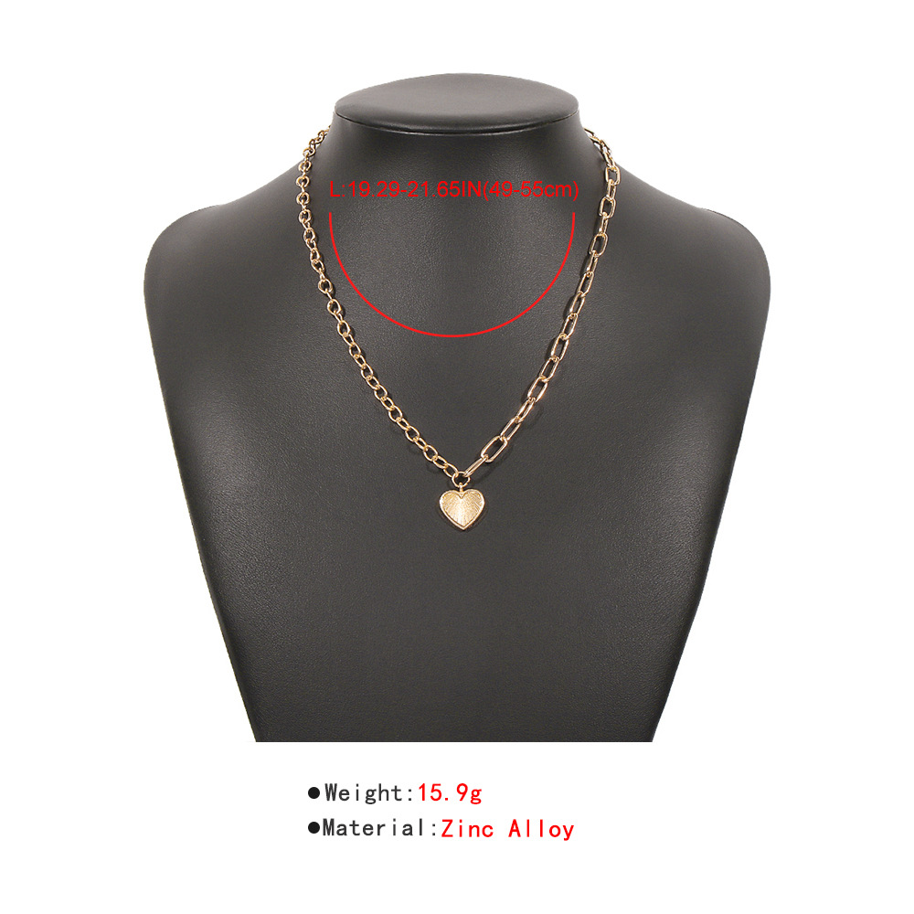 simple elegant geometric heartshapen necklacepicture4