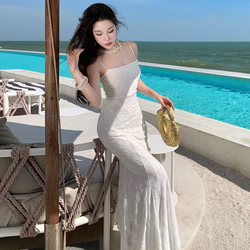 French White Strapless Dress Tight Waist Elegant Sexy Fishtail Dress Beautiful Jacquard Strap Backless Dress dress