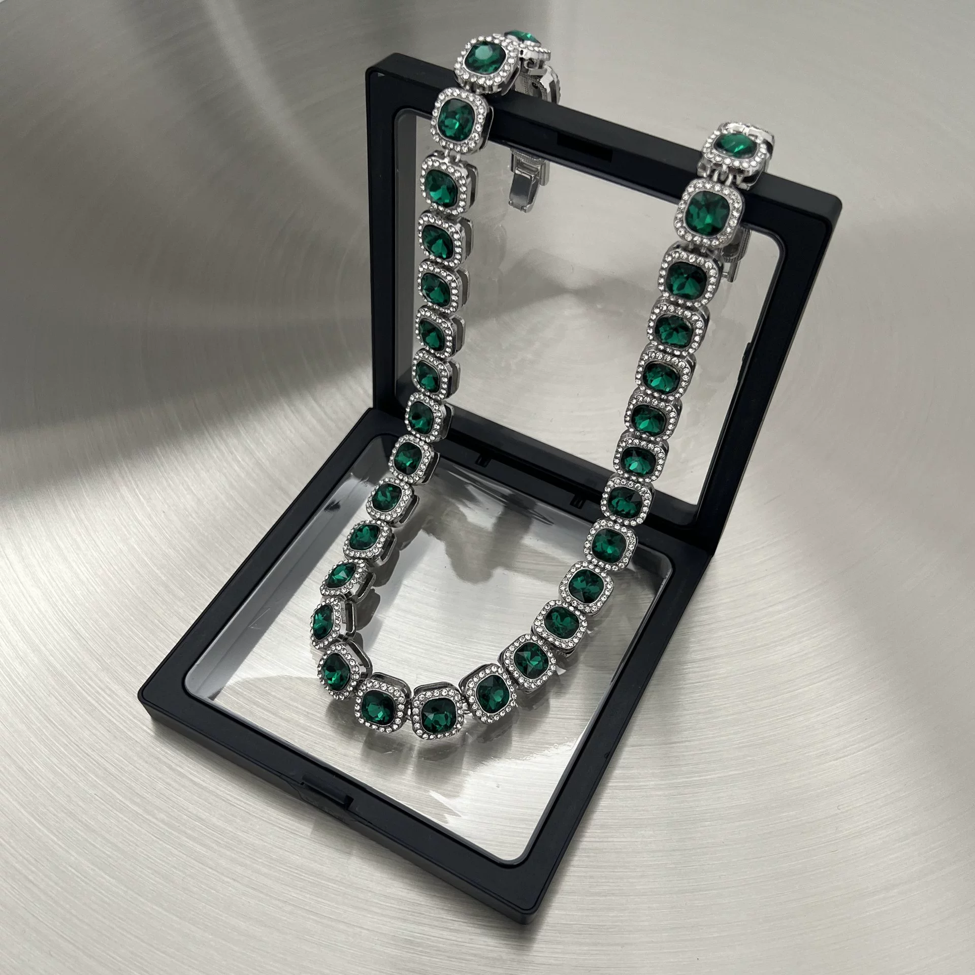 Men's necklace, chain for key bag  hip-hop style for men and women, sweater, American style, with gem, high-quality style