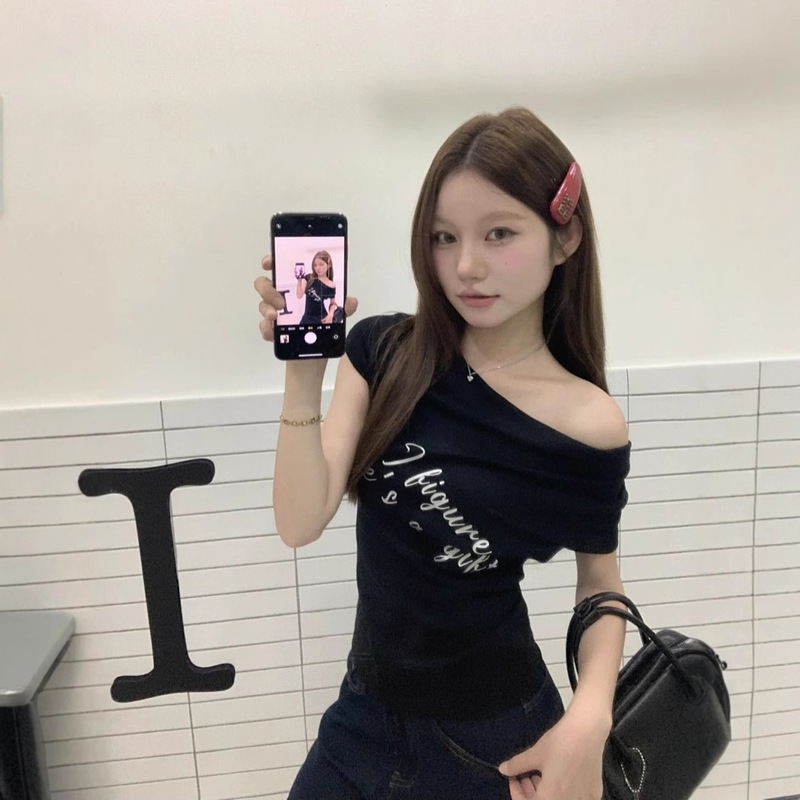 Women's 2025 Short-Sleeved Slim-Fit T-Shirt with Short Neck Collar for Summer Letter Print Slim Look Spice Girls All-Match Short Shoulder Top Women's 2025 Short-Sleeved Slim-Fit T-Shirt with Short Neck Collar for Summer Letter Print Slim Look Spice Girls All-Match Short Shoulder Top