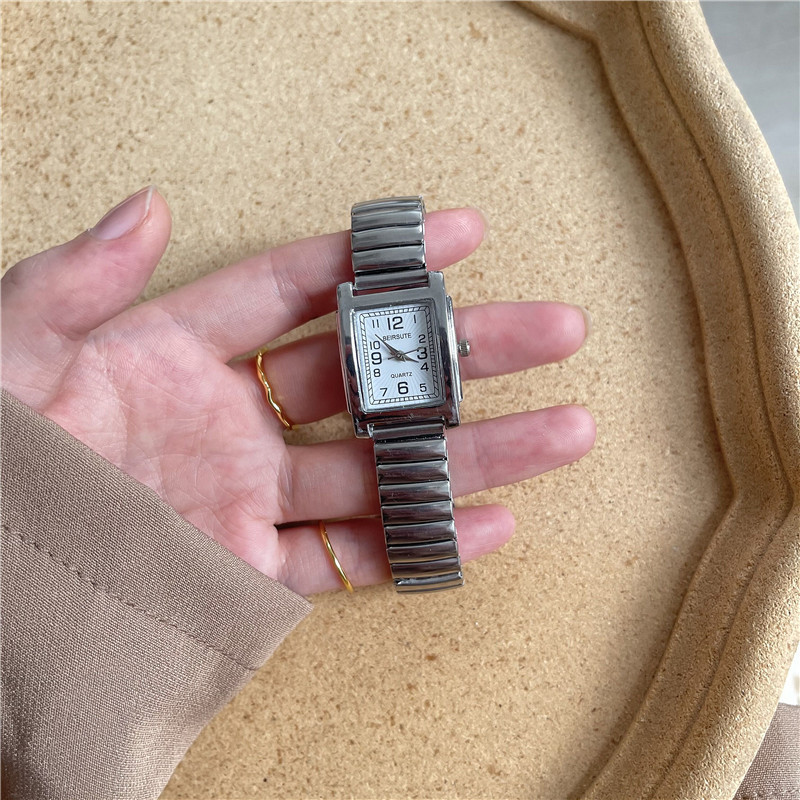 Alloy Strap Material Watch Classification Vintage Style Solid Color Quartz Women's Watches