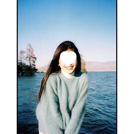 韩系温柔慵懒软糯蓝色圆领毛衣女秋冬宽松显瘦保暖毛绒针织衫上衣