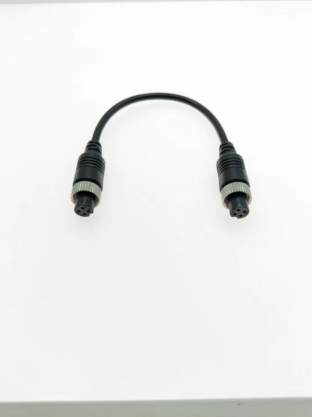 Vehicle-mounted monitoring 4P four-core aviation connector to female connector adapter cable for truck reversing camera video connection extension cable