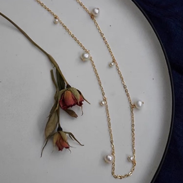 Colar de pérolas de luxo com fecho magnético para mulher_voghion.com