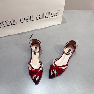 ���L����ʽ���^һ�ִ�ۼtɫ��Ь���Ɔ�Ь����ˮ�����Ь�ě�ЬŮ