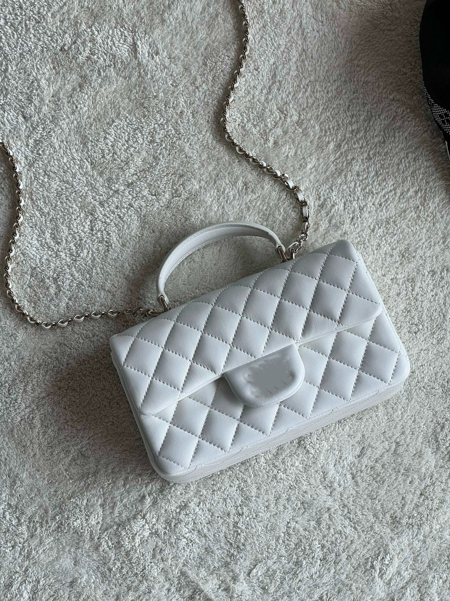 Bag, purse on chain, high-end, chain bag
