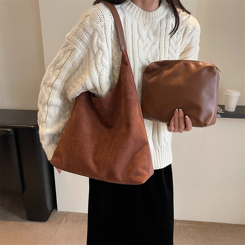 Cross-Border Retro Suede Underarm Bag, Large Capacity Women's 2026 New Fashion Trendy Mother-Daughter Bag, Shoulder Bag
