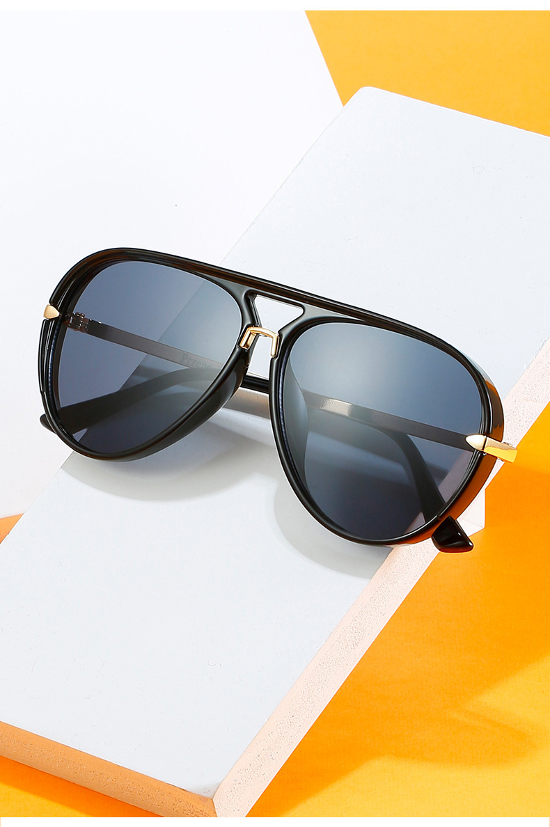 50g Weight Full Frame Glasses Structure Sunglasses Classification PC, UV400 Protection Lens Material Round Frame Glasses Style Outdoor, Travel Occasion Geometric Pattern Unisex Gender Streetwear Style Green Color Streetwear Geometric PC UV400 Protection Round Frame Full Frame Women's Sunglasses 1