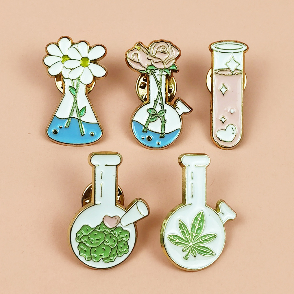 Broche creativo de la serie Beaker, broche de aleación versátil y personalizado con diseño de caricatura, florero, decoración para mochila y accesorio de hebilla para mochila
