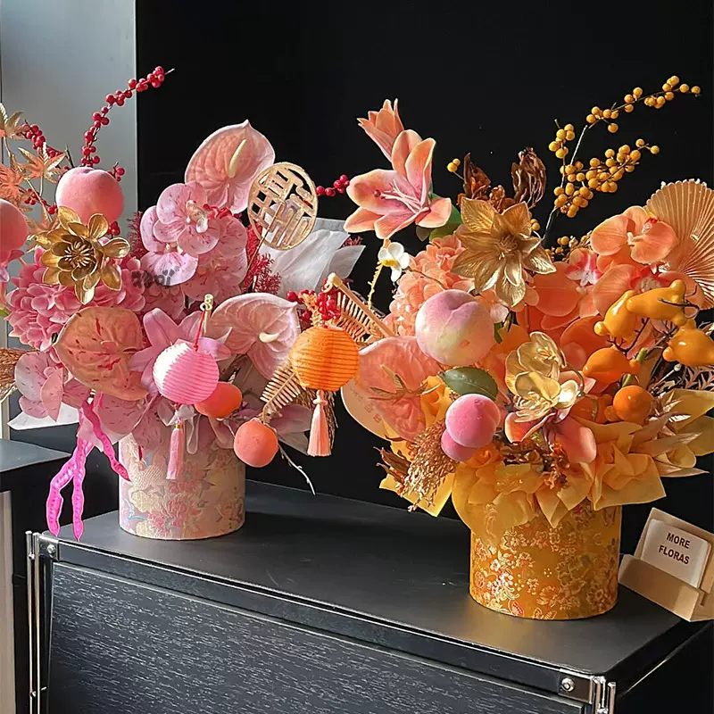 中国风年宵花抱抱桶成品仿真花摆件氛围感新年礼物批发摆摊零售