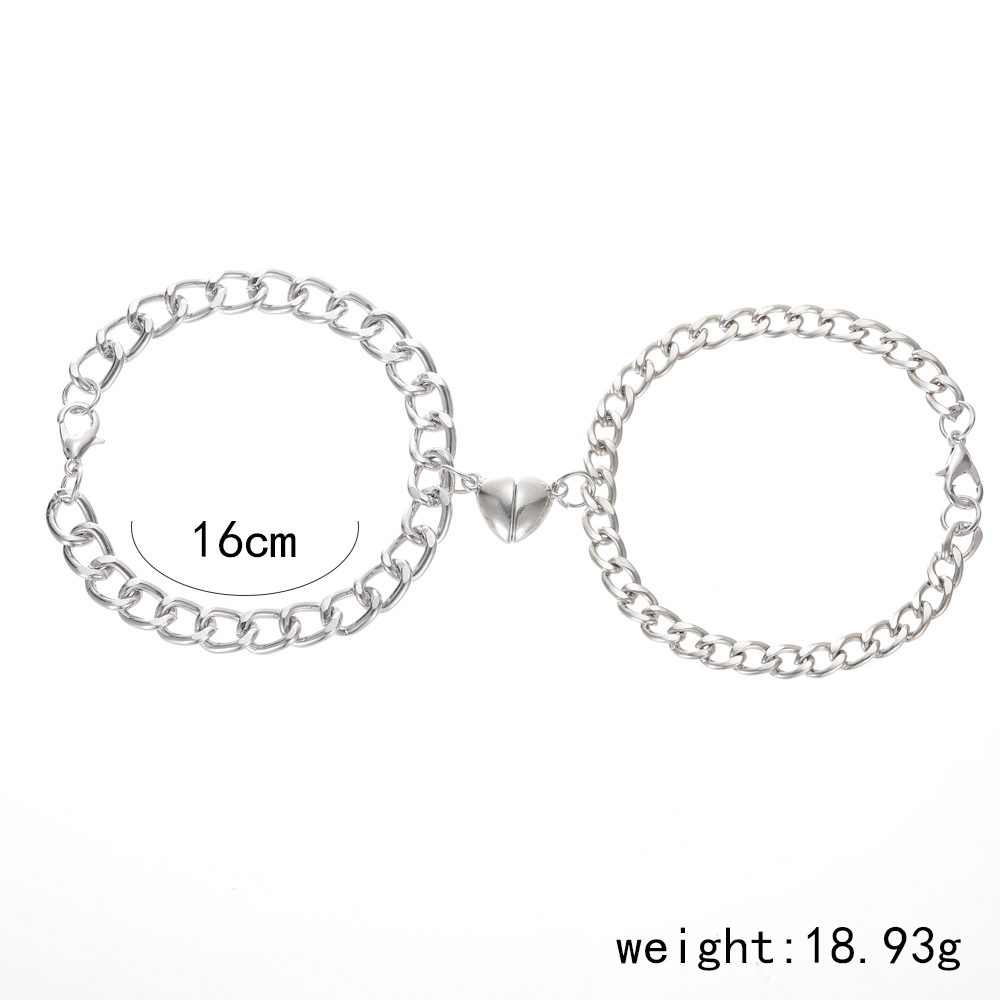 European And American New Personality Magnet Heart-shaped Bracelet Retro Round Couple Bracelets display picture 1