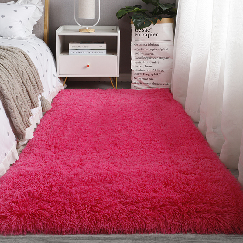 Alfombra teñida de seda sala de estar dormitorio alfombra roja alfombra de cama resistente a la suciedad fácil de cuidar alfombra de pierna alfombra de peluche de color sólido