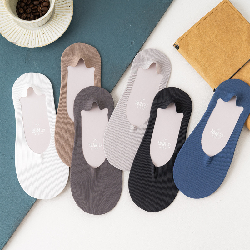 Arbitrary Cut Ice Silk Socks Men's Spring and Summer Thin Shallow Mouth Invisible Socks Boat Socks Cotton Bottom Socks Non-slip Silicone Low Waist Socks
