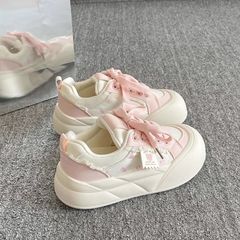 休闲板鞋女款2025年新款春秋季厚底小白鞋配裙子休闲面包鞋ins潮