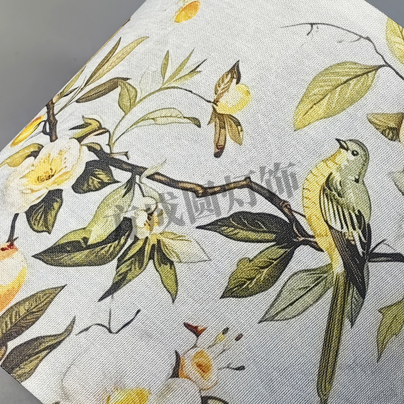 Lámpara de escritorio estilo chino estilo artístico patrón de pinzón amarillo impresión KD lámpara desmontable lámpara de cabezal de cama tela lámpara