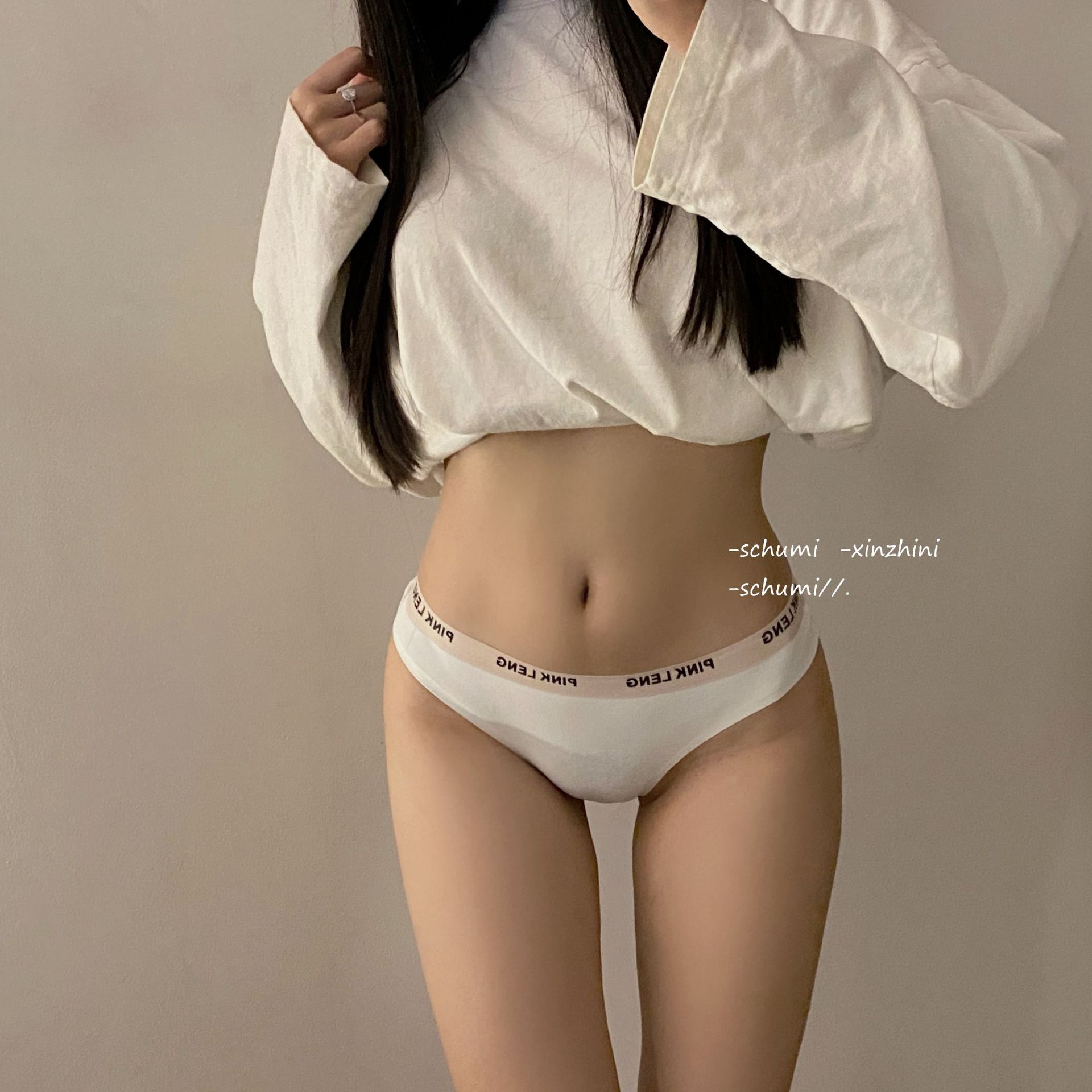 Enorme * Nuevo estilo sin costuras tanga de seda de hielo para mujer estilo delgado sin caderas calzoncillos sexy para mujer