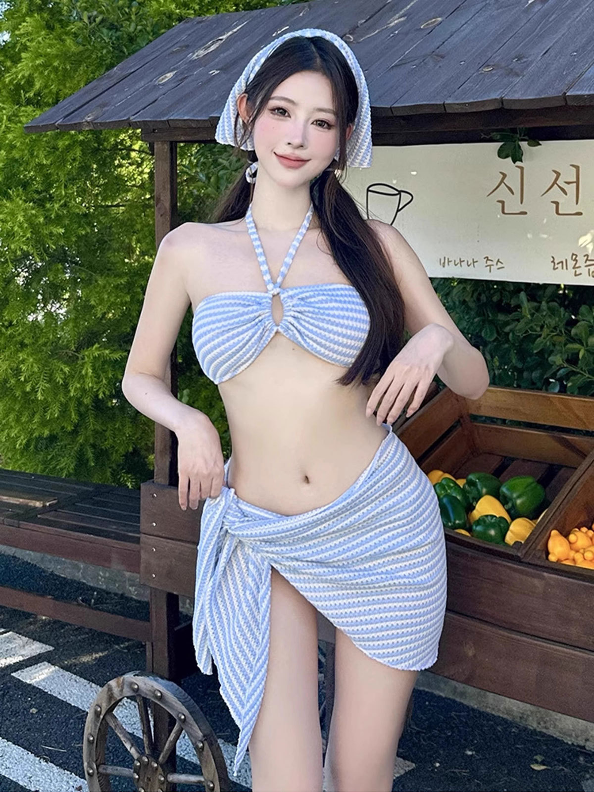 2025 nuevo traje de baño dividido femenino verano dulce niña bikini de cuatro piezas que cubre la carne y se ve delgado y conservador vacaciones junto al mar