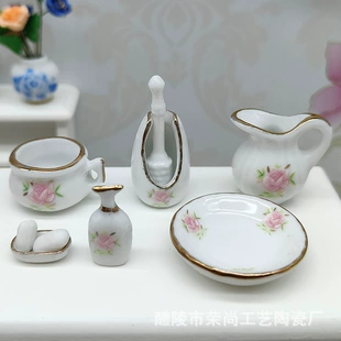 Маленький керамический домик для ванной, набор с аксессуарами, игрушка, украшение, масштаб 1:12