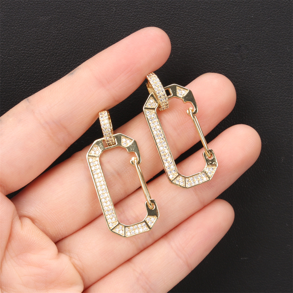 Boucles D&#39;oreilles Trombone En Micro Zircon Incrusté De Mode Boucles D&#39;oreilles En Cuivre Plaqué Or Bijoux En Gros display picture 7