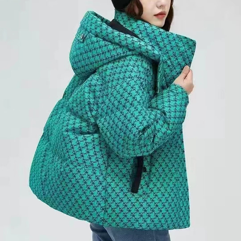 가방이 없는 녹색