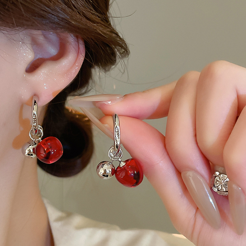 7g Weight 925 Sterling Silver Ear Needle Material Earrings Classification 1 Pair Quantity Daily Occasion Alloy, Resin Material Cherry Pattern Women's Gender Plating Design Cute, Sweet Style 1 Pair Cute Sweet Cherry Plating Alloy Resin Earrings 无