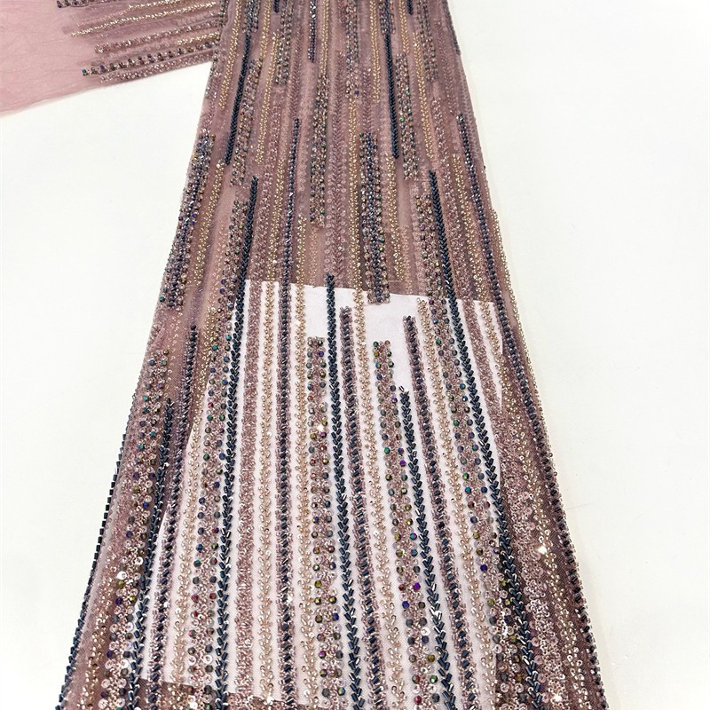 Tubo de bordado de perlas vestido de moda ropa de tela de ropa de cuatro perlas industria pesada bordado de sequillas verticales vestido de boda