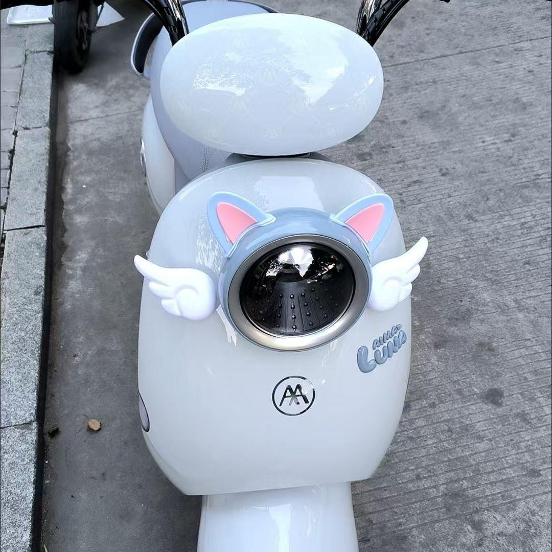 Electric scooter/motorcycle angel wing cat ear cute decorative stickers, helmet accessories, Aima/Tailg cute little accessories