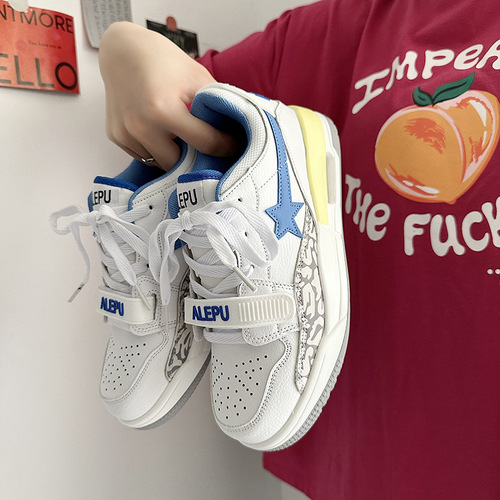 High-looking ins style wear-resistant  new student thin sports shoes high street strappy campus style star sneakers