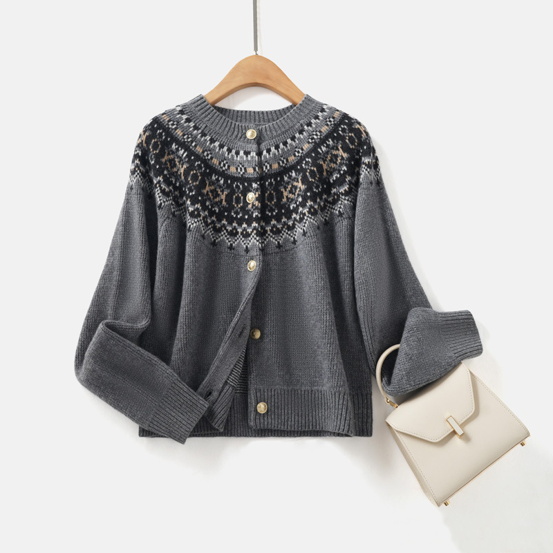 Chao Fine Merino Sheep Wool Soft Waxy Knitwear Autumn and Winter New Fair Isle Jacquard Raglan Sleeve Cardigan Knitwear