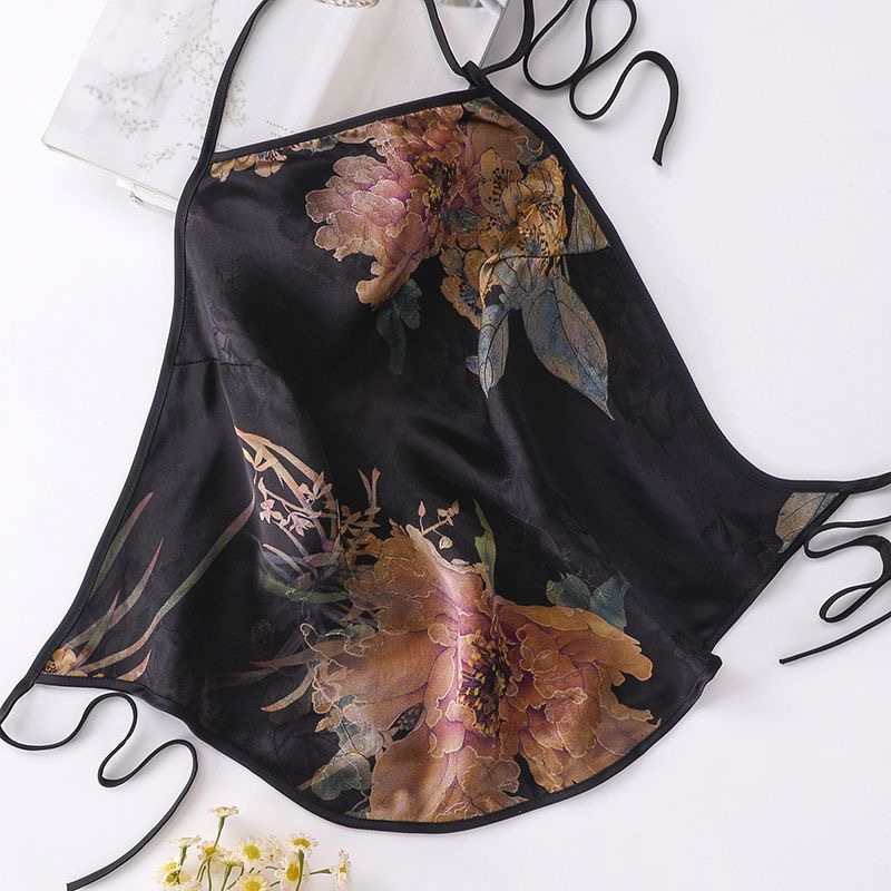 Flowers on black background / One size fits all( 40-70kg )