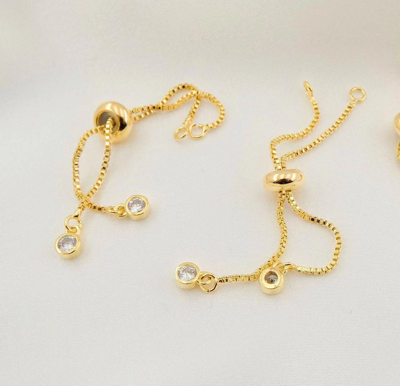 Universal bracelet, accessories