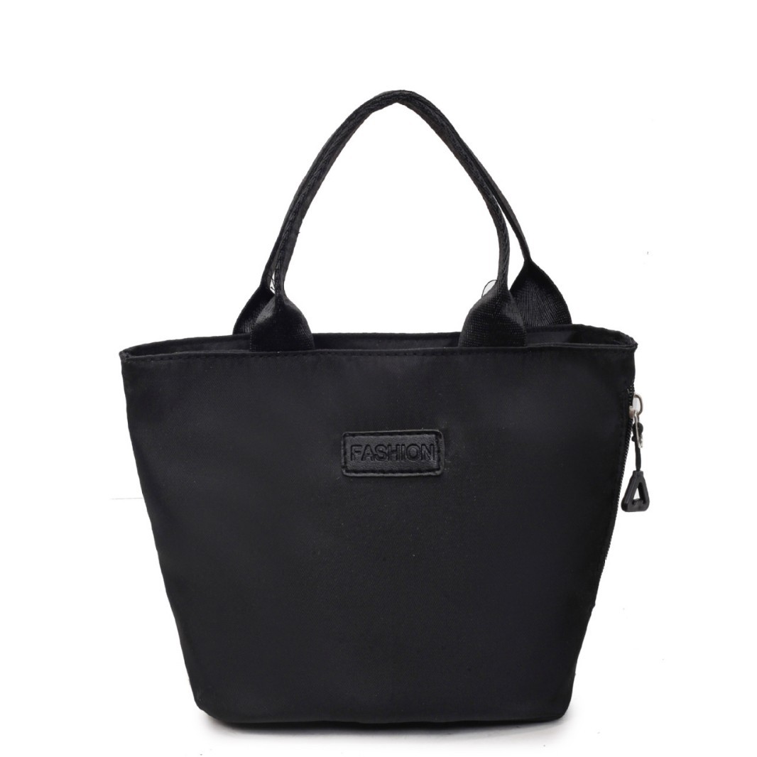 新しい 2025 夏のナイロンハンドバッグ韓国スタイルのファッションレディースバッグカジュアル布バッグ通勤多用途ハンドバッグ