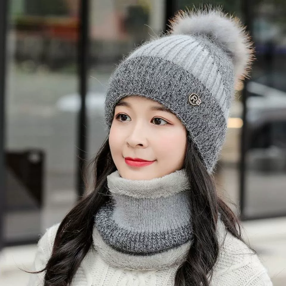 Winter fleece hat, keep warm knitted demi-season woolen universal scarf
