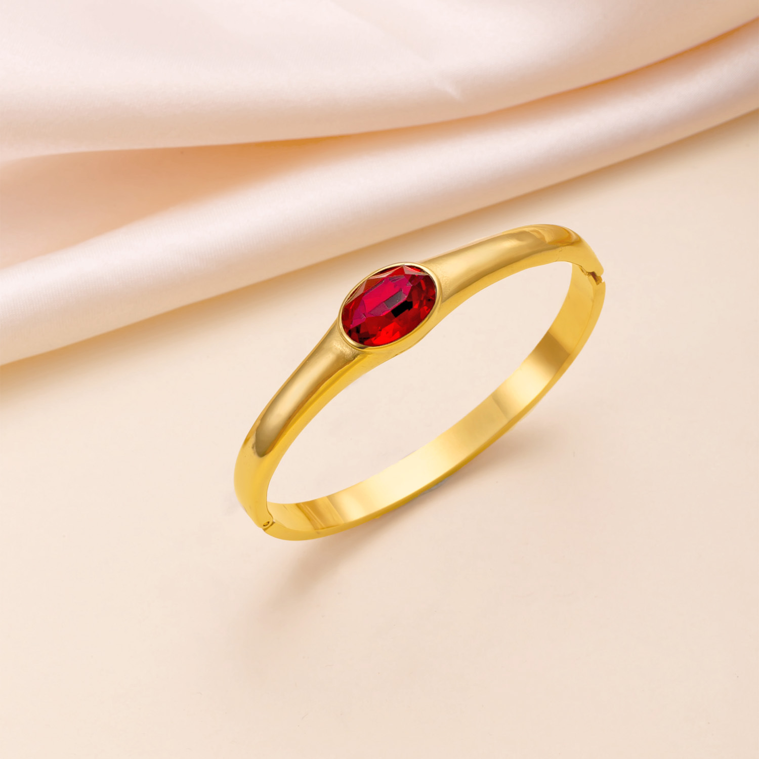 Nuevo producto transfronterizo pulsera de acero inoxidable con hebilla de circón ovalado pulsera moda chapada en oro y titanio 18k fabricante de joyas de acero image 3